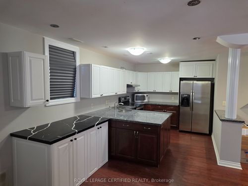 12 Fabrizio Crt, Whitby, ON, L1M2J1 | Card Image