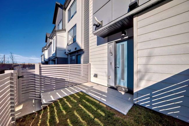 207 Evanscrest Square Nw, Townhouse with 2 bedrooms, 3 bathrooms and 1 parking in Calgary AB | Image 35