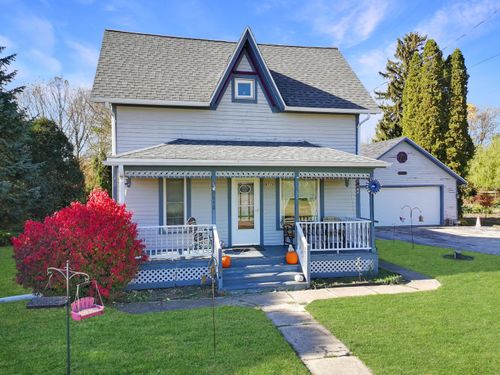 8512 Caldwell Rd, Mukwonago, WI, 53149-8908 | Card Image