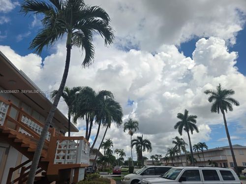 7c-900 Sw 11th Ave, Hallandale Beach, FL, 33009-6719 | Card Image