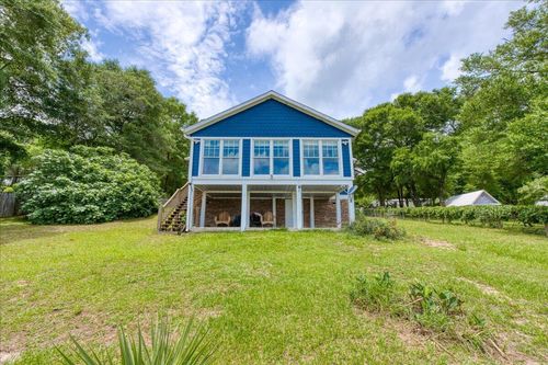 79 Kings Lake Blvd, DeFuniak Springs, FL, 32433-7099 | Card Image