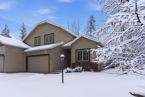 137 Oakmont Loop, Columbia Falls, MT, 59912-8888 | Card Image