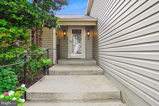 6202 Black Cherry Cir, House other with 4 bedrooms, 3 bathrooms and null parking in COLUMBIA MD | Image 65