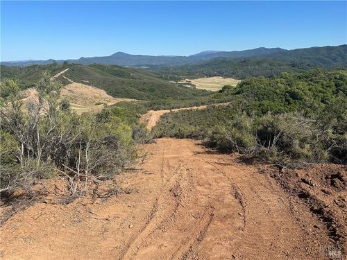7157 Amber Ridge Ct, Lakeport, CA, 95453 | Card Image