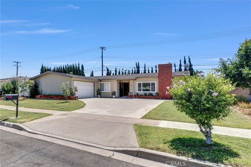 1642 Tiffany Pl, Santa Ana, CA, 92705-3485 | Card Image