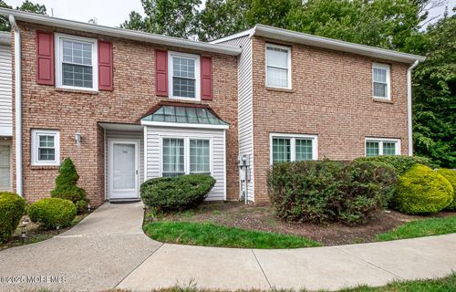 90 Foxwood Pl, Morganville, NJ, 07751-1718 | Card Image