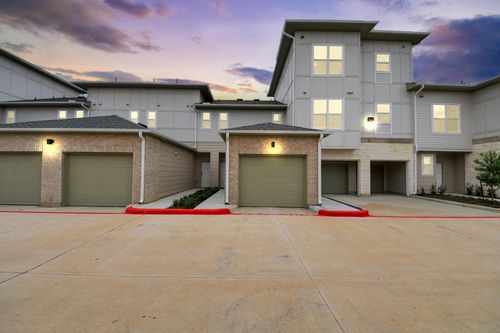 103-2002 Spring Stuebner Rd, Spring, TX, 77389-5524 | Card Image