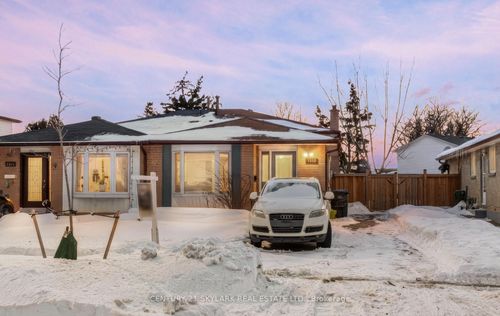 7646 Priory Cres, Mississauga, ON, L4T3H5 | Card Image