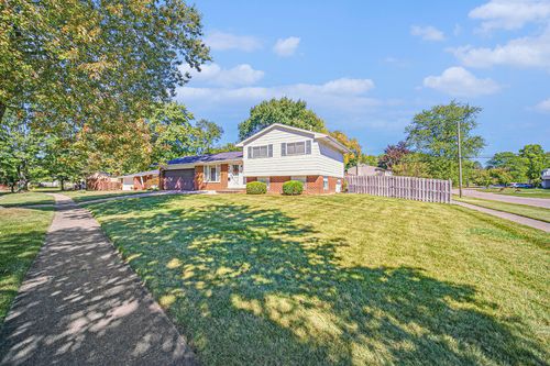 8843 Nottingham Dr, Ypsilanti, MI, 48198-3259 | Card Image