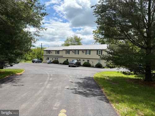 5b-56 Pineside Dr, PERKASIE, PA, 18944-2958 | Card Image