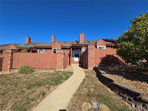 20e-2027 Ami Ct, Saint Charles, MO, 63303-5960 | Card Image