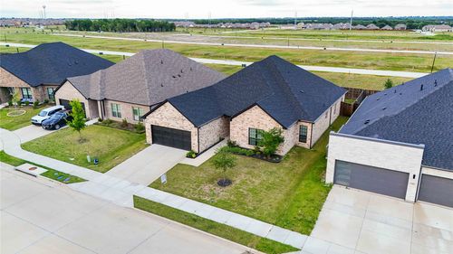 354 Rock Acre Dr, Lavon, TX, 75166-4757 | Card Image