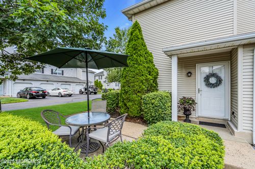 32 Racquet Rd, Wall Township, NJ, 07719-9404 | Card Image