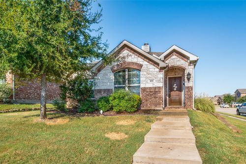500 Pawnee St, Aubrey, TX, 76227-1424 | Card Image