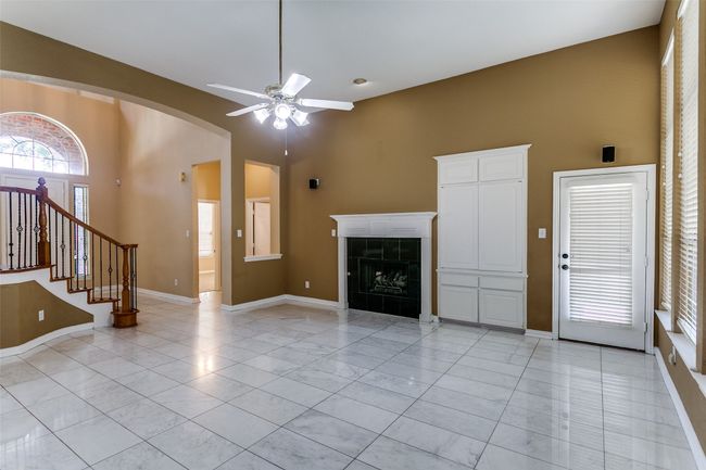 Family room | Image 6
