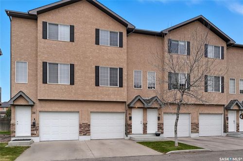 35-118 Pawlychenko Lane, Saskatoon, SK, S7V1J9 | Card Image
