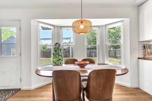 206 Quail Cir, Hutto, TX, 78634-3165 | Card Image