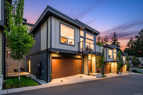 2116 Echo Valley Crt, Langford, BC, V9B0Y2 | Card Image