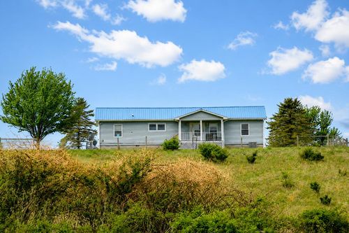 2241 Skydusky Rd, Bland, VA, 24315-5209 | Card Image