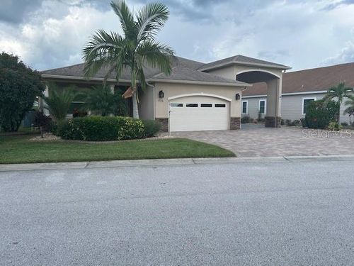 416 Motorcoach Dr S, Polk City, FL, 33868-5146 | Card Image