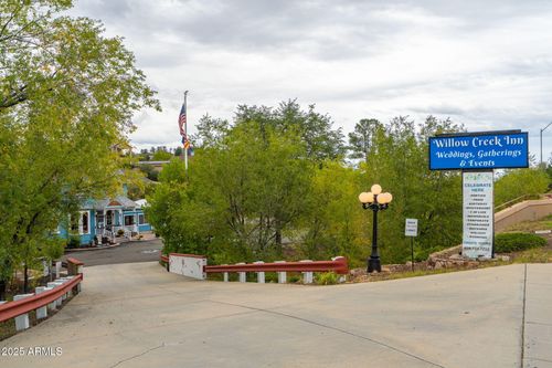 2516 Willow Creek Rd, Prescott, AZ, 86301-4171 | Card Image