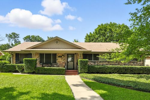 1204 Amherst Dr, Denton, TX, 76201-1702 | Card Image