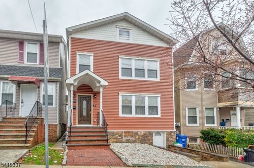 860 Lyons Ave, Irvington, NJ, 07111-1846 | Card Image