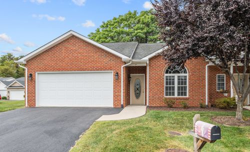 117 Berkley Ct, Troutville, VA, 24175-3803 | Card Image