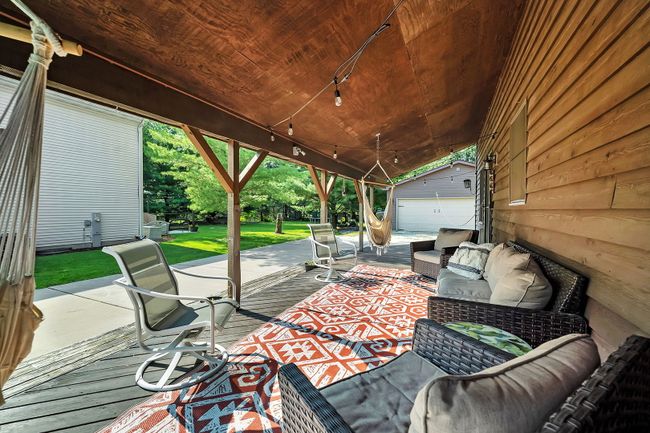 694 Lasalle Dr, House other with 4 bedrooms, 2 bathrooms and 3 parking in Somonauk IL | Image 15