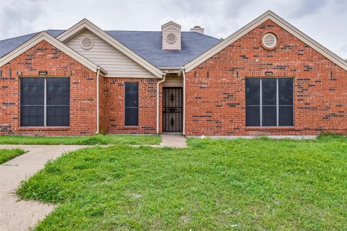 2917 Tanglewood Dr, Lancaster, TX, 75134-3730 | Card Image