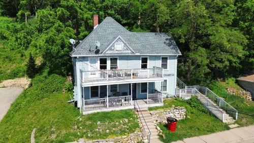 108 S Hill St, Fountain City, WI, 54629-6503 | Card Image