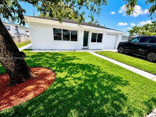 2390 Service Rd, Opa-Locka, FL, 33054-3756 | Card Image