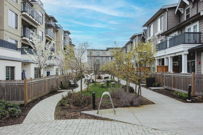 A505 - 20487 65 Avenue, Condo with 2 bedrooms, 2 bathrooms and 1 parking in Langley BC | Image 32