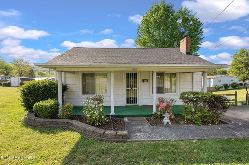 1121 Bridwell St, Kingsport, TN, 37664-3805 | Card Image