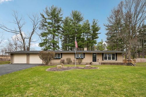 W8059 Bay View Drive, Whitewater, WI, 53190 | Card Image