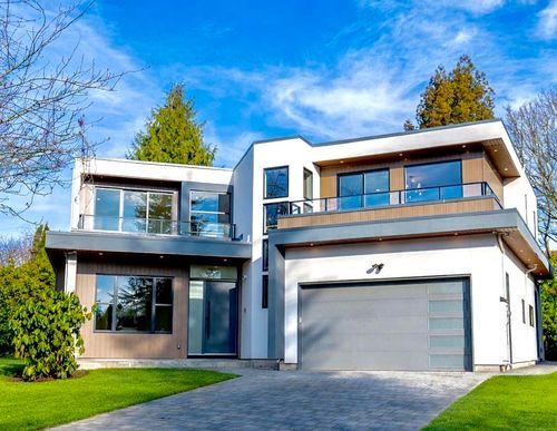 15043 19a Ave, Surrey, BC, V4A7G8 | Card Image