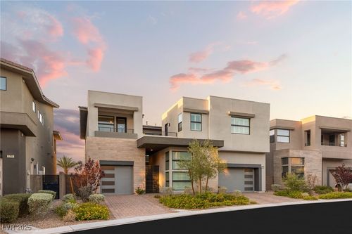 5201 Fading Sunset Dr, Las Vegas, NV, 89135-9130 | Card Image