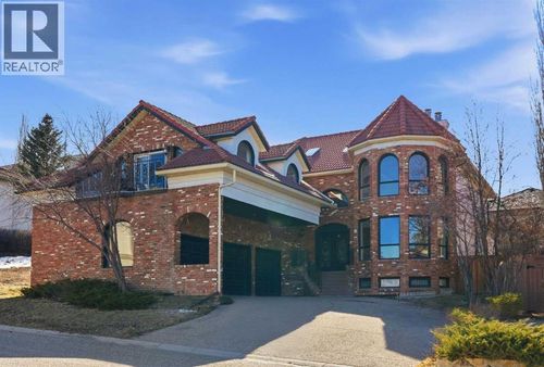 91 Patterson Cres Sw, Calgary, AB, T3H2B9 | Card Image