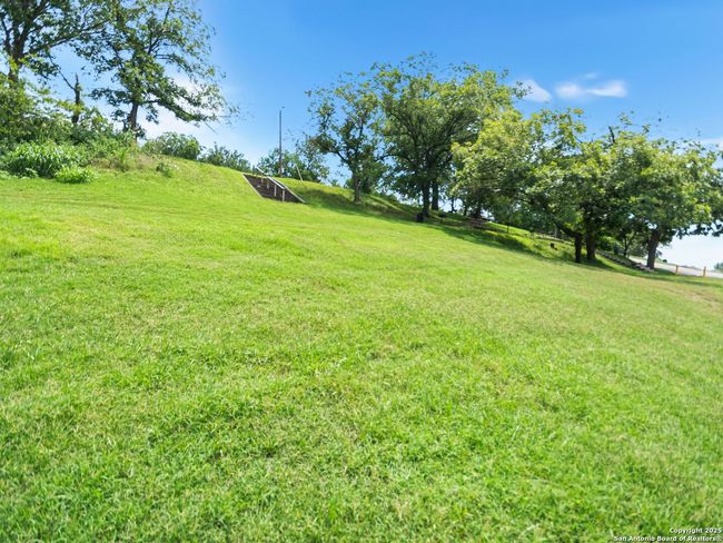 1131 Meadow Stream Dr, House other with 4 bedrooms, 2 bathrooms and null parking in Spring Branch TX | Image 37