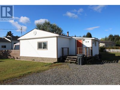 2121 Winter Ave, House other with 3 bedrooms, 1 bathrooms and null parking in Houston BC | Image 1