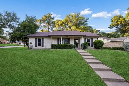2617 Quail Rdg, Irving, TX, 75060-5541 | Card Image