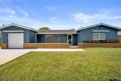 1201 Sw 28th Ave, Boynton Beach, FL, 33426-7841 | Card Image