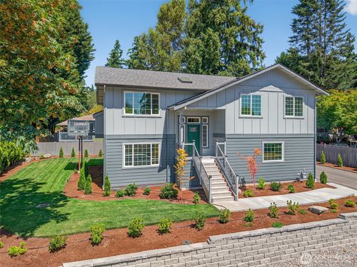 7512 Ne 202nd Pl, Kenmore, WA, 98028-2030 | Card Image