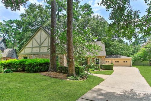 8203 Colonial Forest Lane, Spring, TX, 77379 | Card Image
