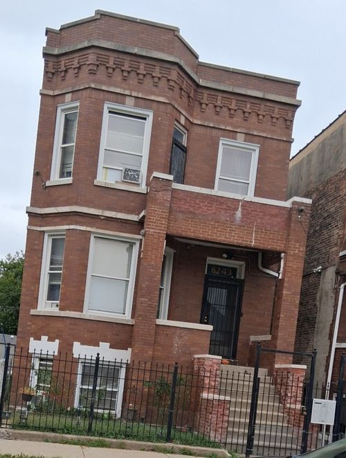 6243 S Wood St, Chicago, IL, 60636-2205 | Card Image