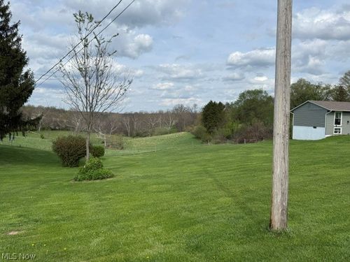 7929 Ridge Road, Zanesville, OH, 43701 | Card Image