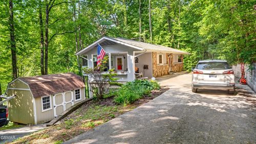 1131 Tanrac Trail, Gatlinburg, TN, 37738 | Card Image