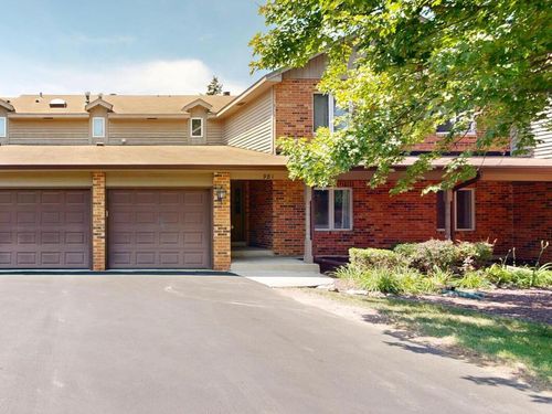 a-981 West Ct, Naperville, IL, 60563-2476 | Card Image