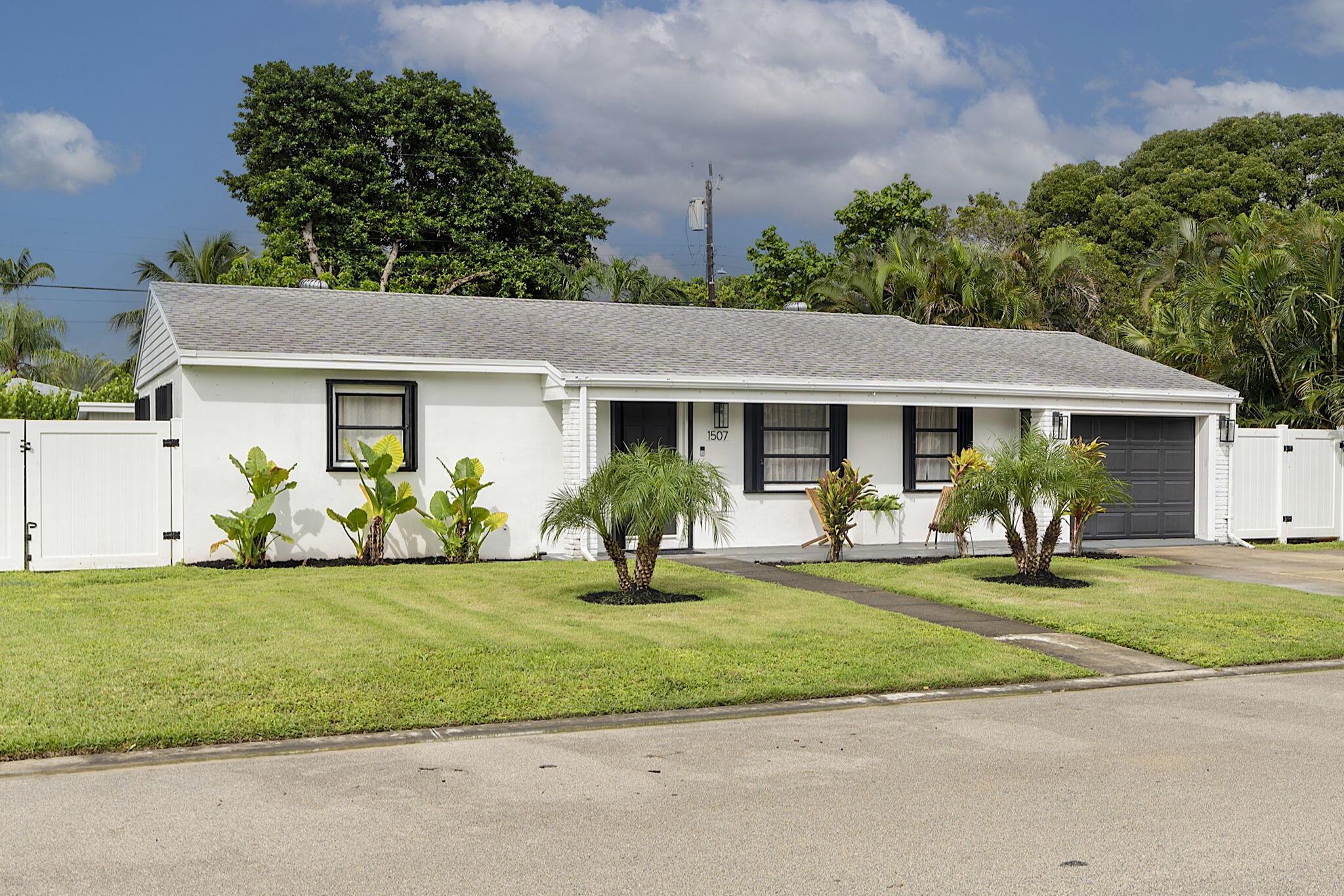 M St, Lake Worth Beach, FL 33460