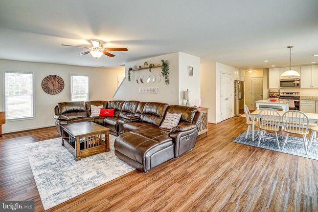 2951 Preston Park Ct, House other with 3 bedrooms, 3 bathrooms and null parking in Sandy Hook VA | Image 5